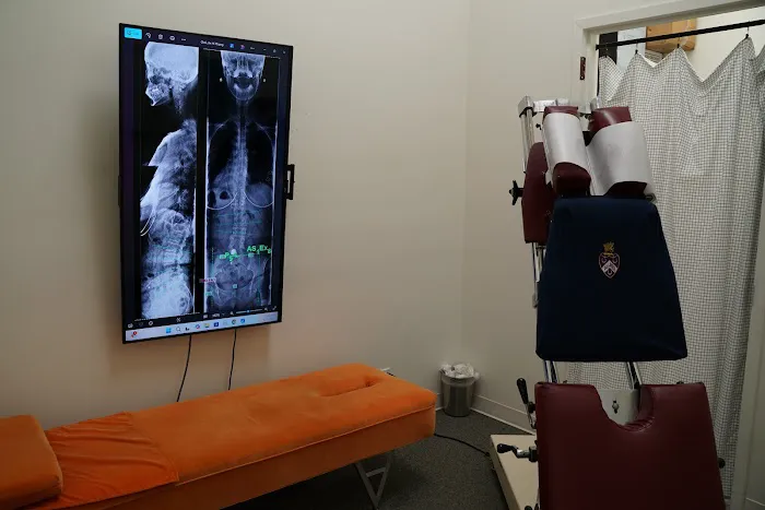 Manhattan Gonstead Chiropractic | Family & Pediatric Chiropractors, Pain management, Sports injuries NYC Picture 4