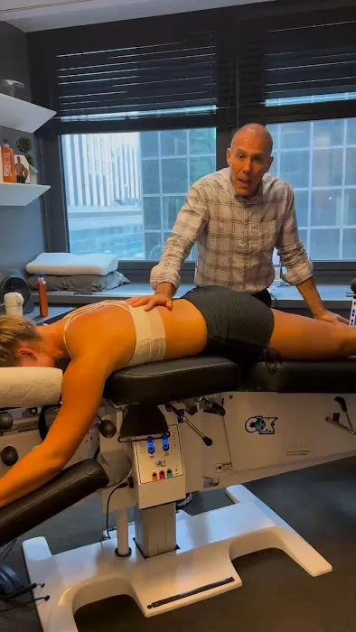 Rosenberg Chiropractic & Wellness Center Picture 9