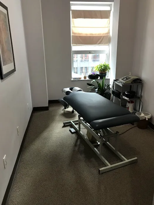 Perline Chiropractic Picture 2