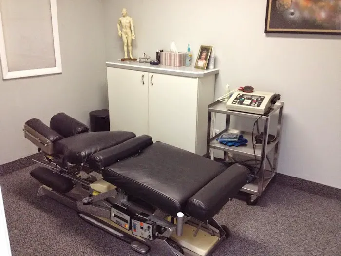 Dr. Lawrence S. Altman, Chiropractor Picture 2
