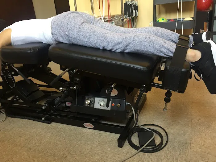 Annalee Chiropractic Care Picture 4