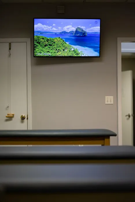 Bergen Pain & Injury Center Picture 10