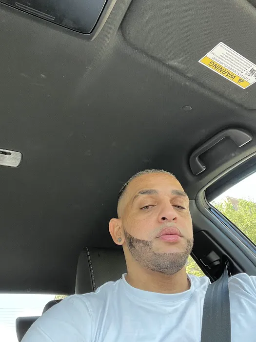 Castle Hill Chiropractic: Dr. Frank S. Lizzio, Chiropractor Picture 4