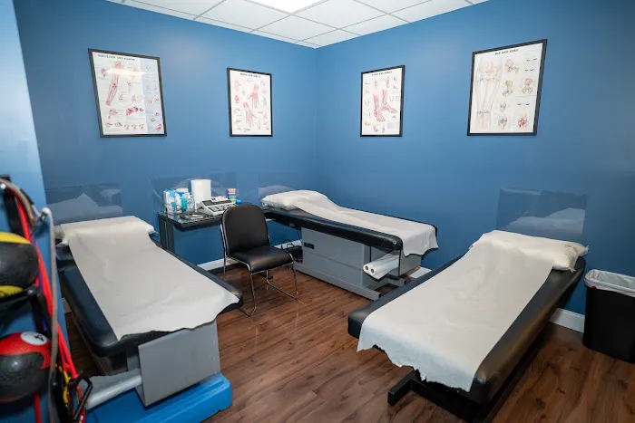 Spinal Rehabilitation and Wellness center Picture 5