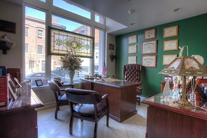 Frio Chiropractic Offices Picture 6