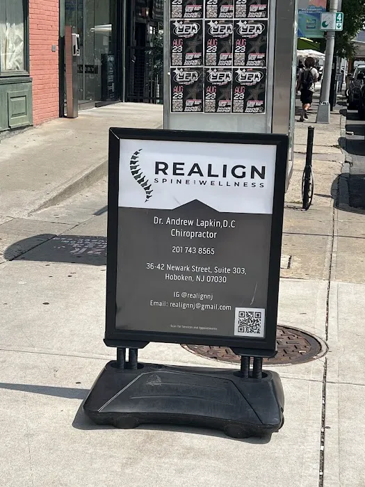 Dr. Andrew Lapkin,D.C Realign Spine and Wellness Picture 4