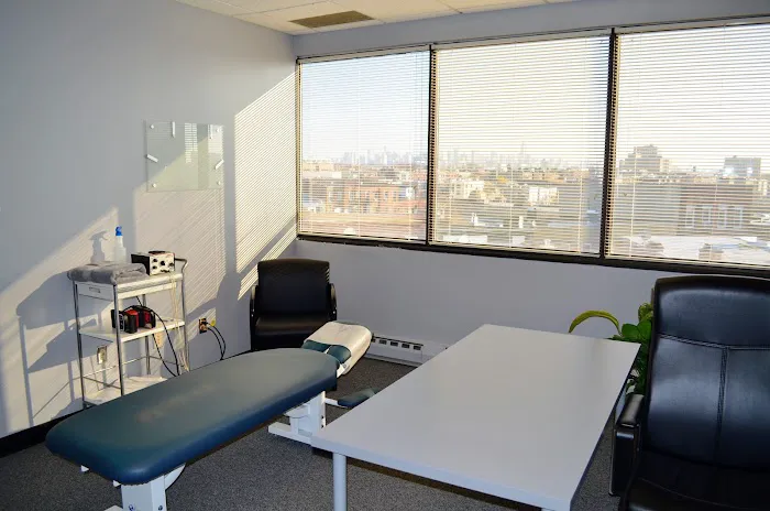 The Spine and Health Center of Jersey City Picture 2