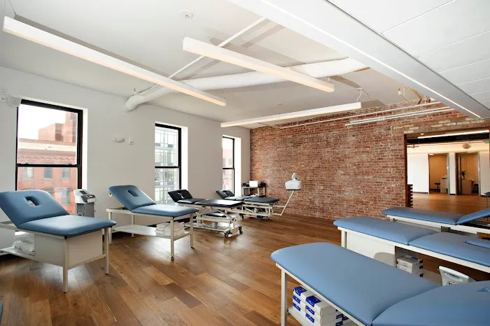 Chiropractic at Visco Spine & Joint Center Picture 10