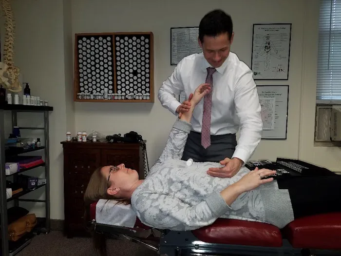Holistic Health Care- Advanced Chiropractic Techniques and Nutrition Response Testing Picture 2