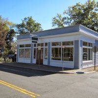 Dr. Lawrence Forgacs, Chiropractor ico