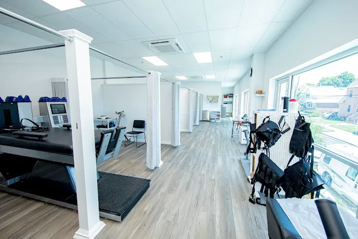 NY Disc Chiropractic (노던 카이로 통증병원) Picture 3