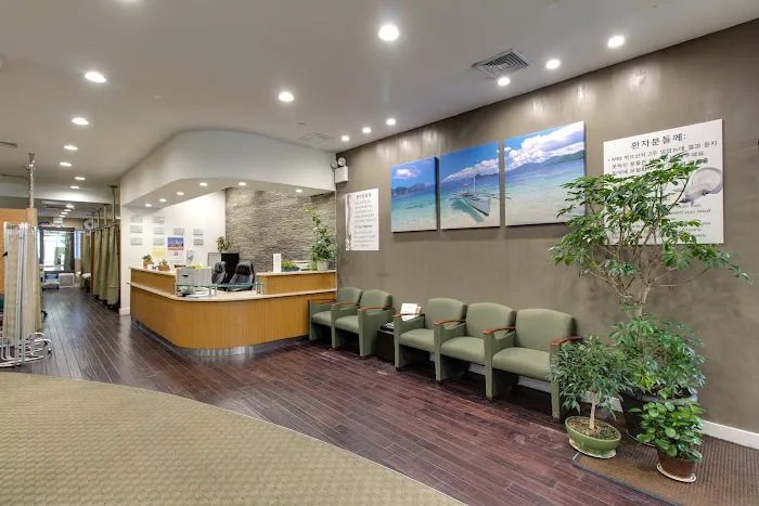 Dr. Sangwoo Mah, Chiropractor. Dr. 마 상우 Picture 1