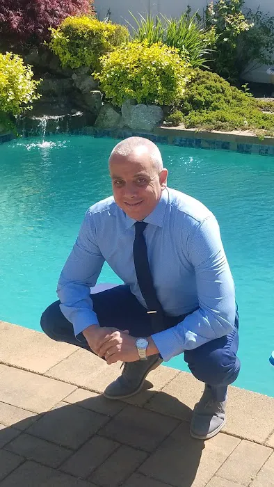 DR MICHAEL ROGERS Picture 2