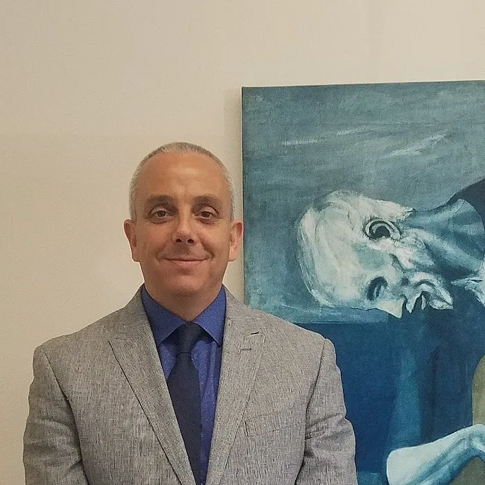 DR MICHAEL ROGERS Picture 7