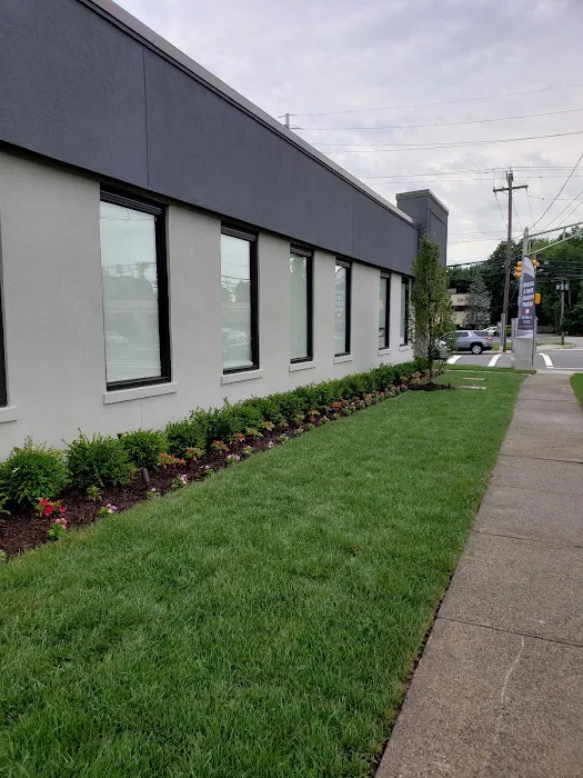 Oakland Spine & Physical Therapy Picture 1