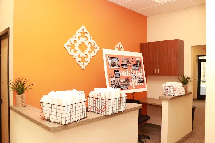 Oakland Spine & Physical Therapy Picture 4