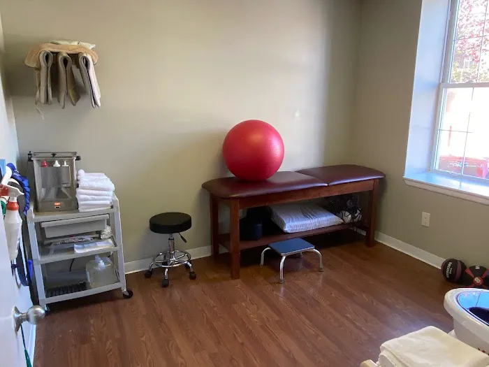 Dr. Ron Amidror DC, CCSM | Chiropractor in New Rochelle Picture 8