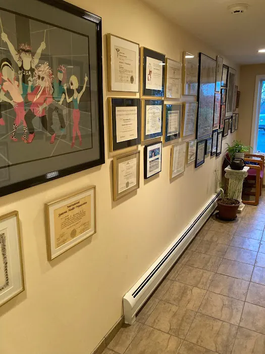 Empire Chiropractic Picture 6