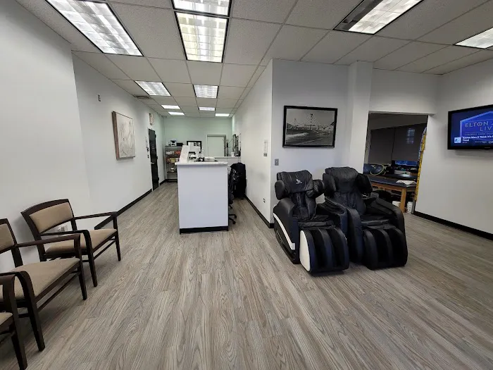 Sofos Chiropractic Picture 1