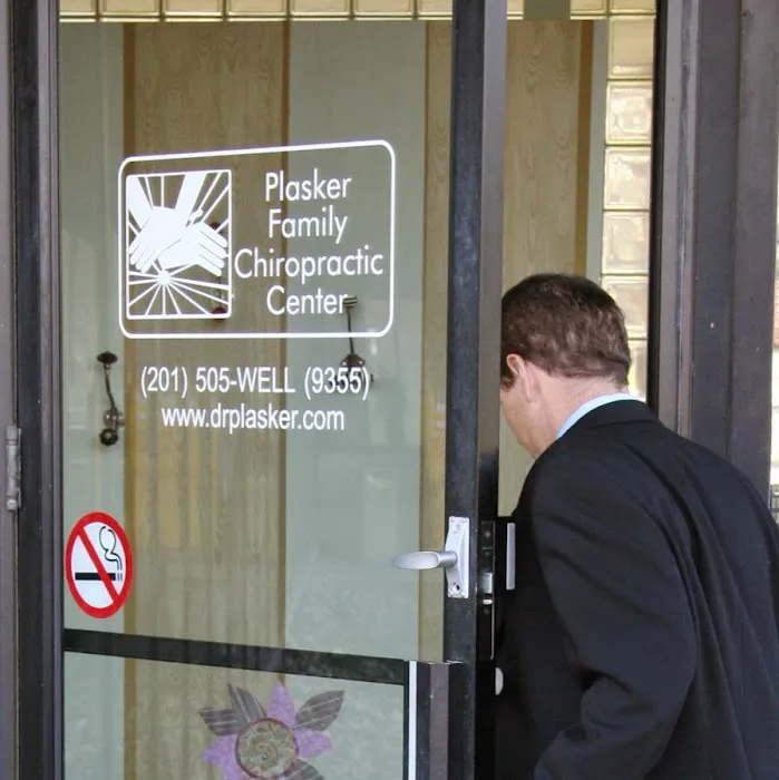 Jordan E. Plasker, DC Picture 4