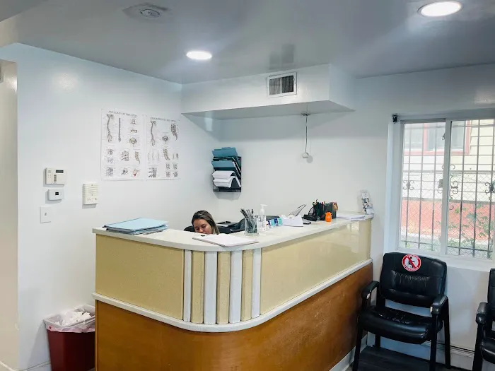 Ahmad Chiropractic PLLC Picture 2