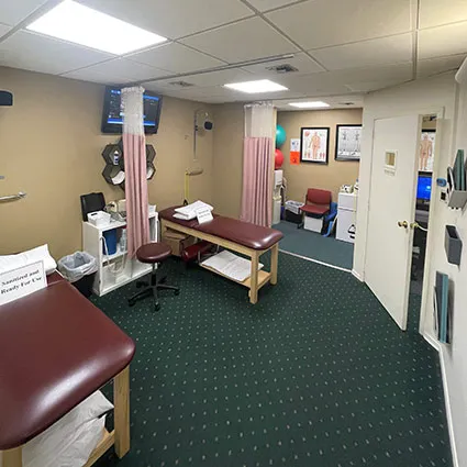 Abrankian Back & Neck Center Picture 4