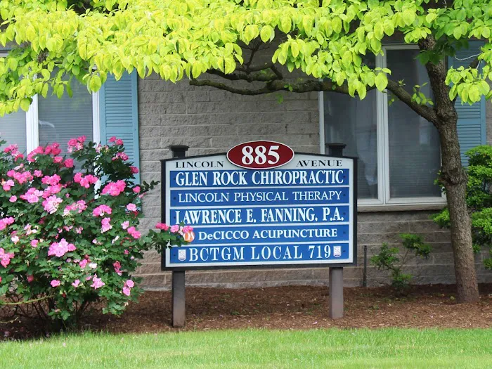 Glen Rock Chiropractic Center: Dr. David Czerminski Picture 3
