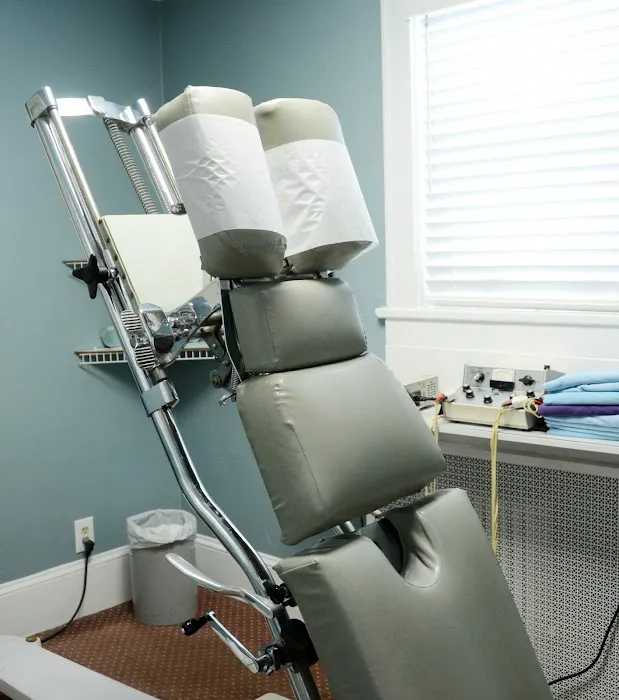 Patti Chiropractic Associates Picture 1