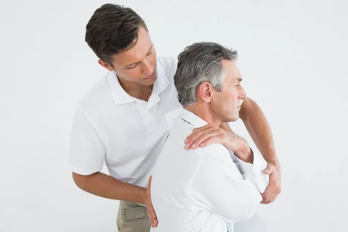 CAPITOL CHIROPRACTIC & REHAB Picture 3