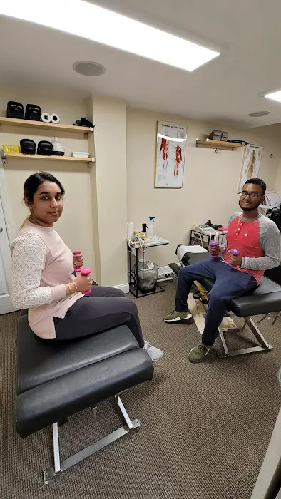 Forest Hills Chiropractic & Wellness Picture 3