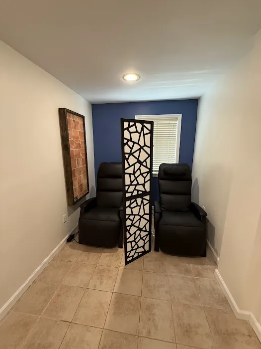 Chiropractic Works Picture 8