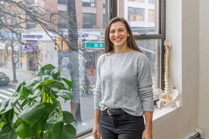 Monarch Chiropractic of Queens Picture 4