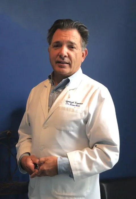 Greenwich Kinetics Chiropractic Services, Dr. Vincent Buonanno Picture 6