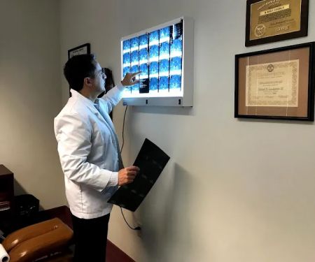Dr. Michael Guadagnino, DC