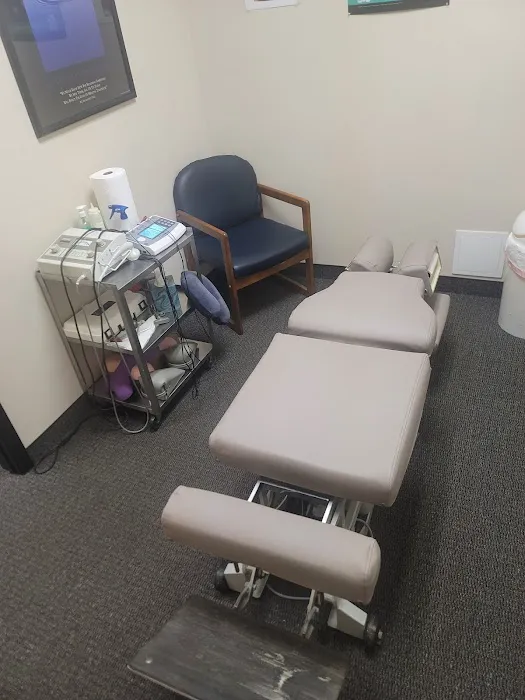 Advanced Center For Injury and Wellness Care Picture 2