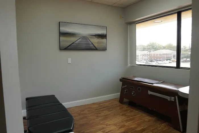 Dr. Jeffrey Santos D.C. Picture 3