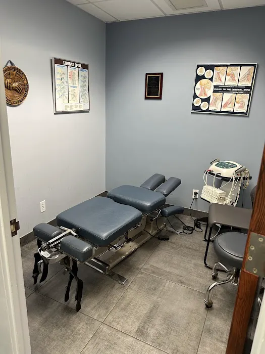Chiropractic Associates of Richmond Hill, P.C. Picture 9
