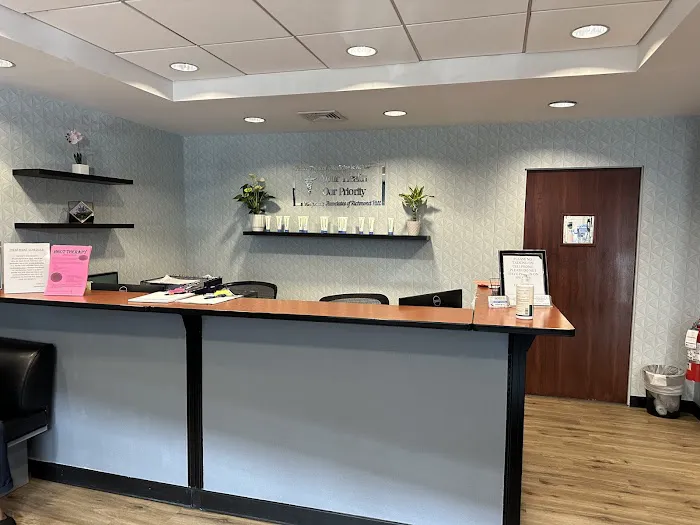 Chiropractic Associates of Richmond Hill, P.C. Picture 4