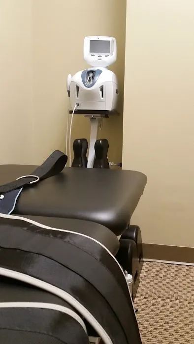 Dr. Campbell, Chiropractic & Spinal Decompression Picture 3