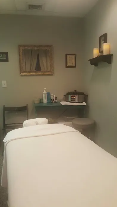 Chiropractic Family & Sports Injury Wellness Center Picture 5