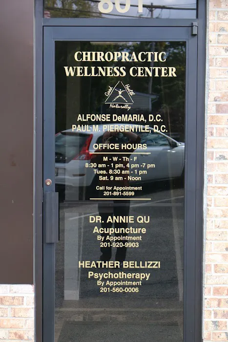 Chiropractic Family & Sports Injury Wellness Center Picture 9