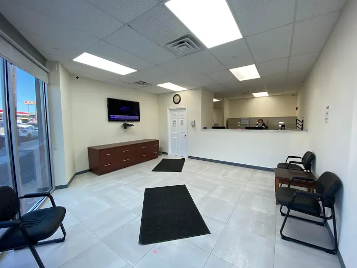 BOUNCE PHYSICAL THERAPY Picture 1