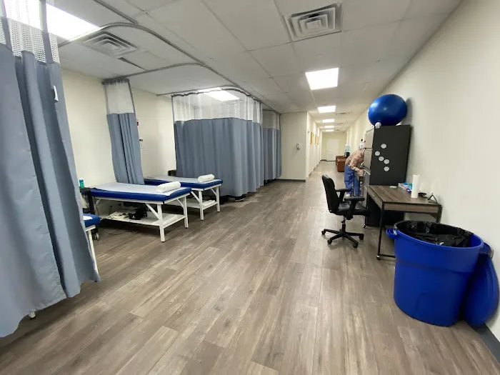 BOUNCE PHYSICAL THERAPY Picture 9