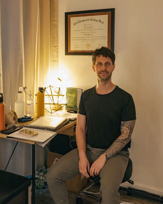 Alternative Space Chiropractic Picture 9