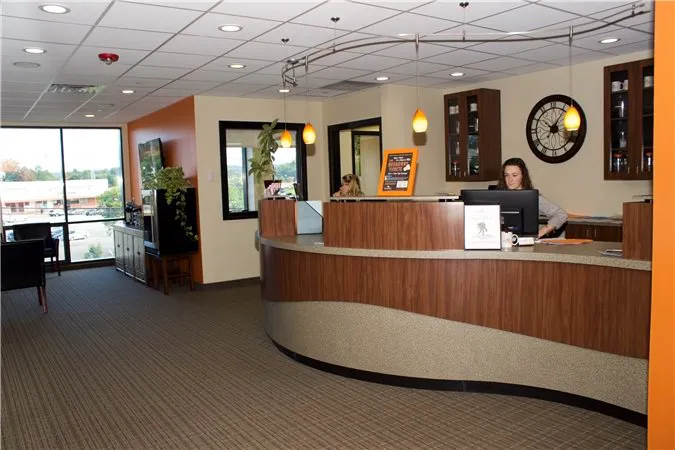 Oakland Spine & Physical Therapy Picture 7