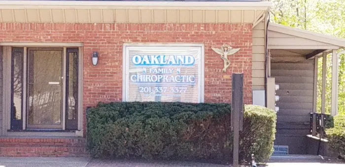 Oakland Family Chiropractic Center Picture 7