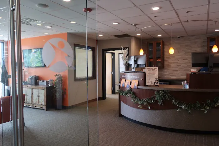 Oakland Spine & Physical Therapy Picture 3