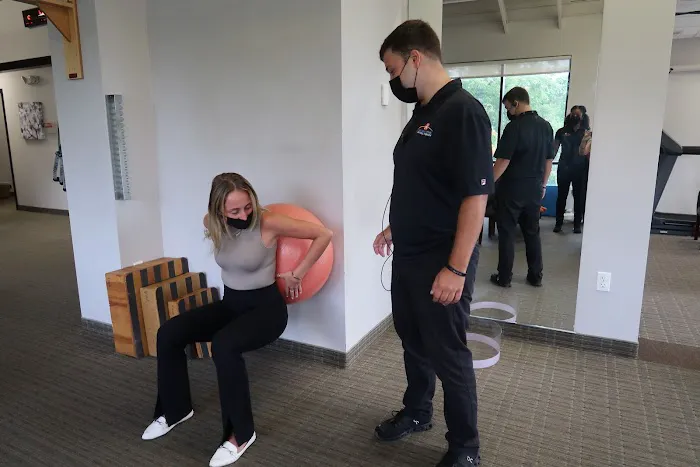 Oakland Spine & Physical Therapy Picture 10