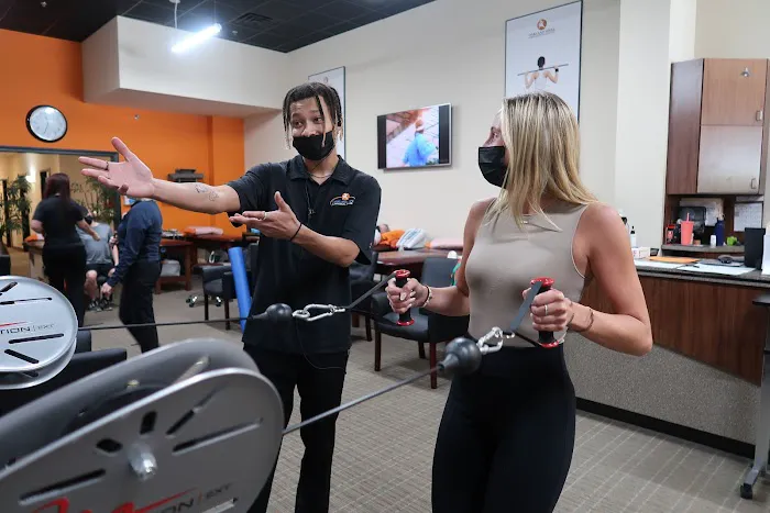 Oakland Spine & Physical Therapy Picture 4