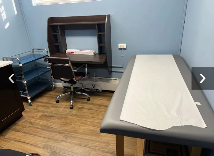 Spine clinic Picture 2